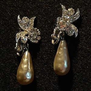Vintage Rhinstone and Faux Pearl Clip-on Earrings